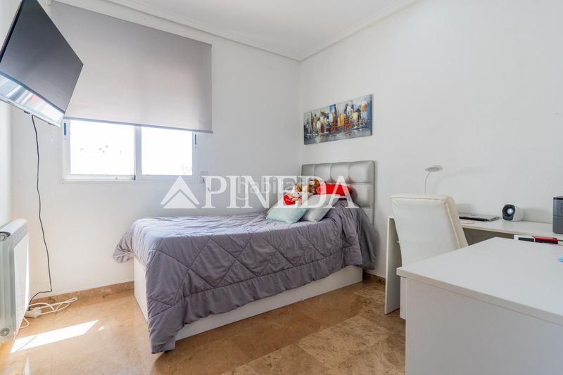 Foto a9498c36-d2dd-4de9-a50a-200f670503c2. Pis amb aparcament a Zona Alta Puçol