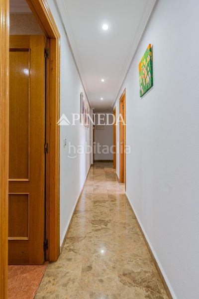 Foto b9f7c44b-d4e8-422e-a7f1-dc96317ae17b. Pis amb aparcament a Zona Alta Puçol
