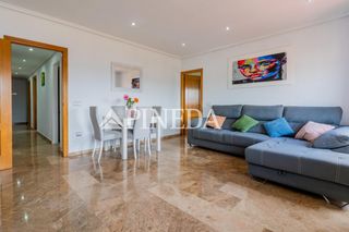 Appartamento in Puçol Ciudad. Piso luminoso y amplio