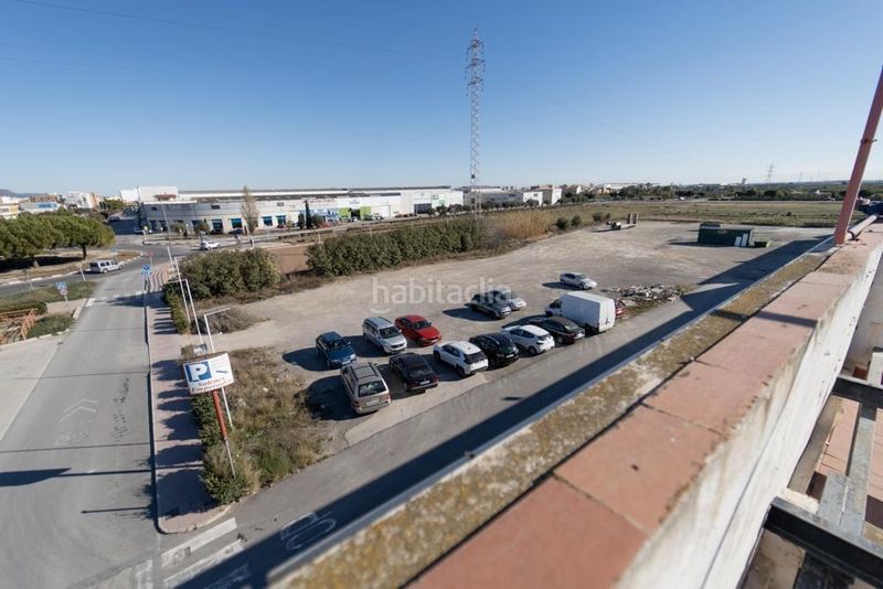 Foto 50818c94-c2a3-4efb-a08a-5d8334bc3682. Lloguer local comercial a Museros
