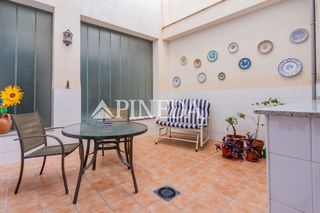 Location Appartement  Maria zambrano. Alquiler de larga temporada en zona santigons puçol