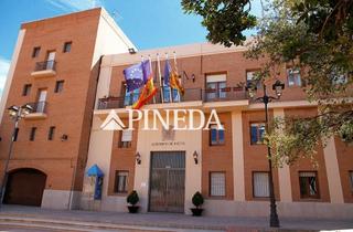 Lloguer Local Comercial  Avenida de alfinach. Local comercial en avenida principal