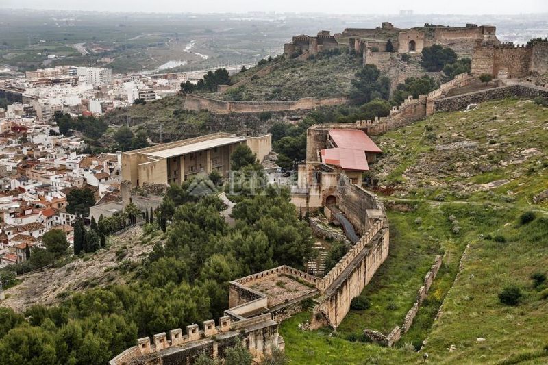 Foto 5db469ab-2085-4212-8d7f-69b8b7685275. Casa a Centro-El Castillo Sagunt