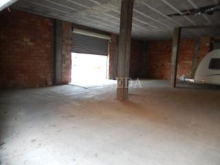 Lloguer Local Comercial  Ribera. Local comercial a tres calles