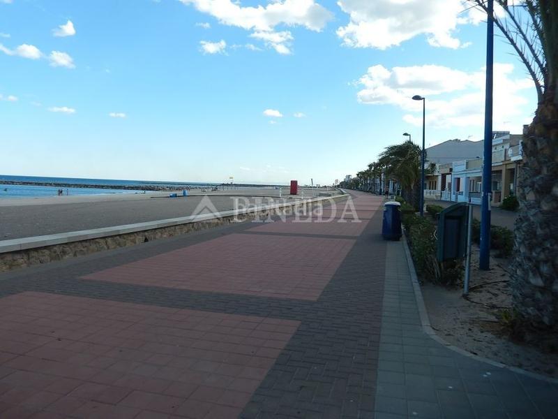 Foto 5d2cf61d-2345-4088-b4bb-f7bd988fe4e6. Location local commercial dans playas de Puçol Puçol