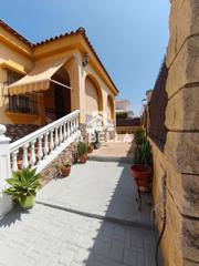 Chalet à Bellavista. Se vende parcela en urb. los valeros