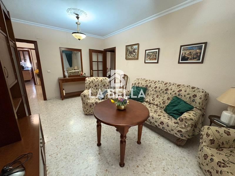 Foto 5dc34dd6-5f7d-4ce5-ab42-198045c443db. Pis a Bellavista Sevilla