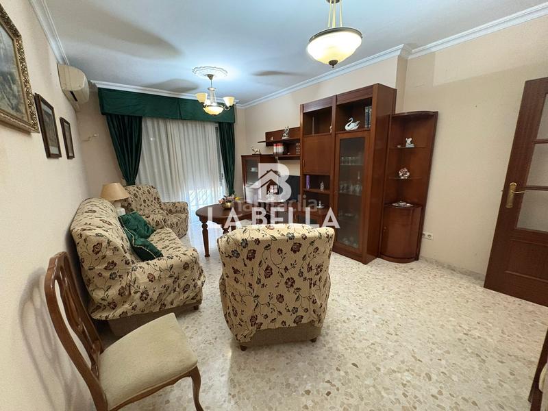 Foto 78a7750f-46a0-4fa3-a9df-aa0b9f6409ca. Pis a Bellavista Sevilla