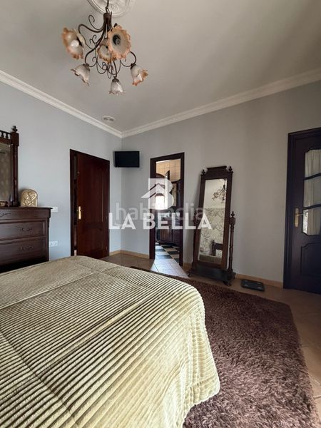 Foto 924b06f0-0696-4328-914a-0151a9d912b6. Casa amb aparcament a Umbrete