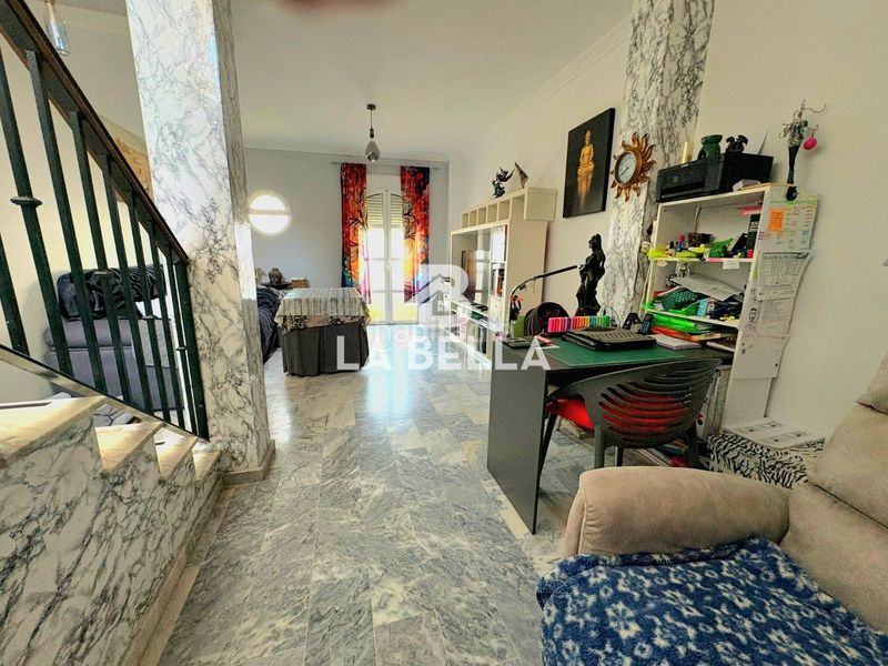 Foto 136f1a44-8eb5-4902-b4b1-2f021c186392. Casa a Bellavista Sevilla