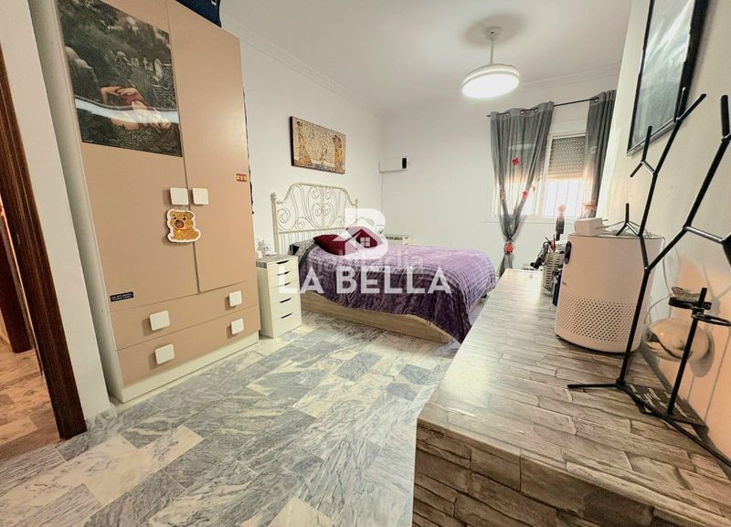 Foto d914b275-8acb-40e0-8920-18bbf1086789. Casa a Bellavista Sevilla