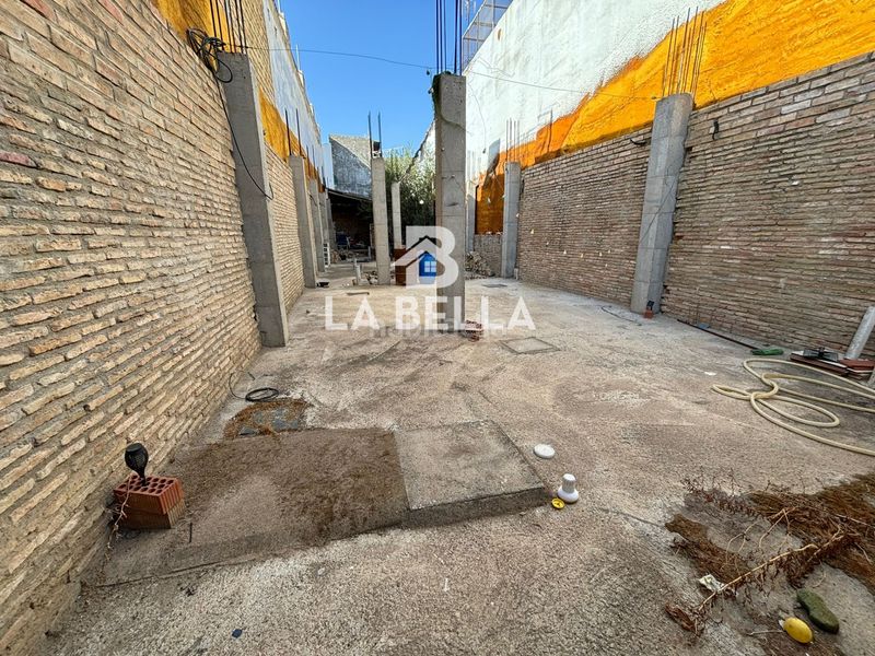 Foto a2b612ad-85cc-4051-a885-11f915eefa81. Terreny residencial a Bellavista Sevilla