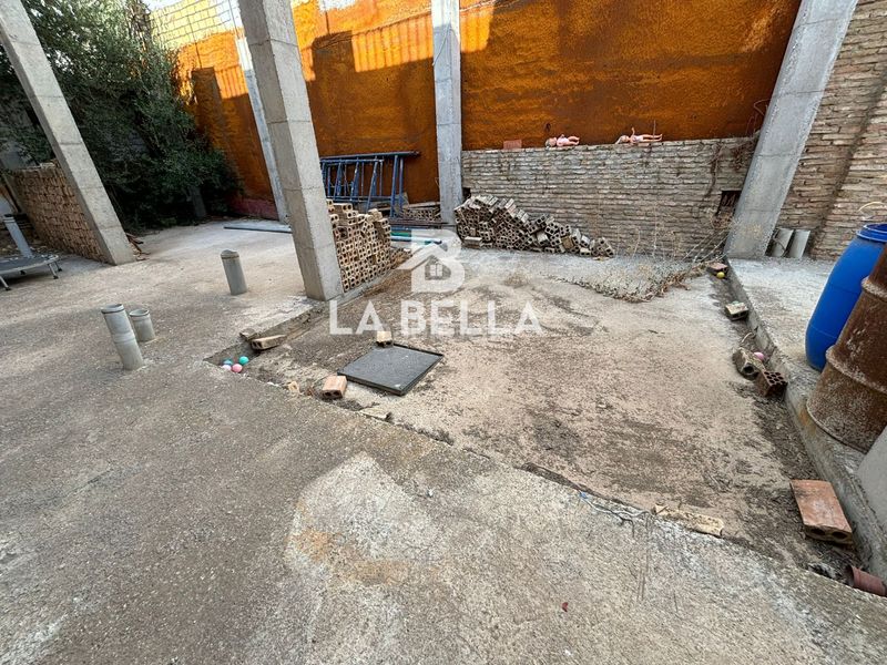 Foto aa0c5398-4432-40a8-8596-de48c8530811. Terreny residencial a Bellavista Sevilla
