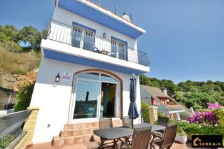 Casa  Carrer braque. Casa en venta en pineda mar  vistas al mar y piscina pinemar