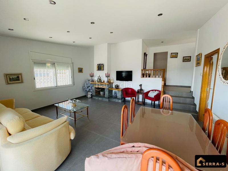 Foto 1f7bf664-095d-40de-8e20-b3db9d89374e. Chalet espectacular chalet en mas mora dos viviendas en una, con piscina y zona de barbacoa en Tordera