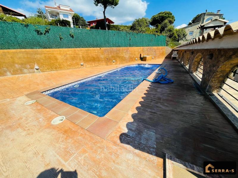 Foto 245d2119-f6c4-4a21-bf1f-2c0c1ecf27e1. Chalet espectacular chalet en mas mora dos viviendas en una, con piscina y zona de barbacoa en Tordera