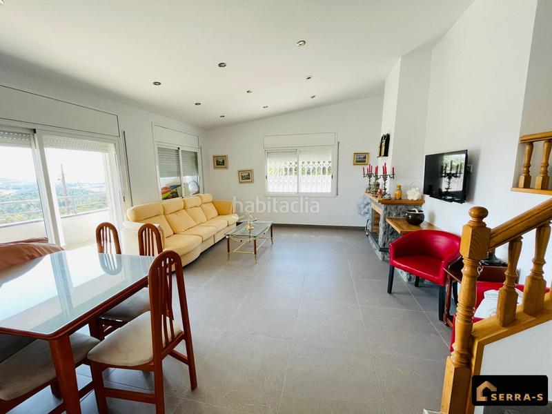 Foto e489f9a1-a40e-43d9-b9c1-5e6551970d06. Chalet espectacular chalet en mas mora dos viviendas en una, con piscina y zona de barbacoa en Tordera