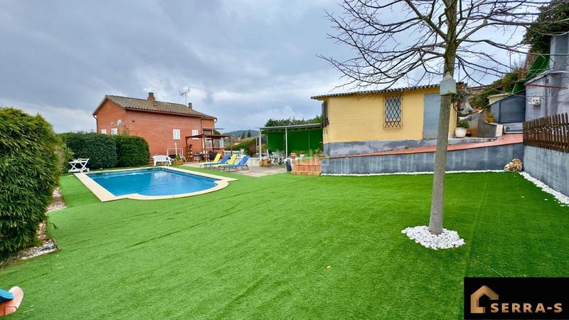 Foto a9576dba-f255-48da-a10f-3b396d43feb6. Xalet amb calefacció aparcament piscina a Residencial Park Maçanet de la Selva