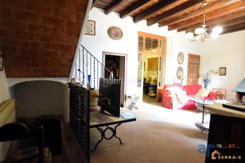 Foto 2e5b1c3e-ec20-4d88-8403-50303541f6ef. Casa adosada casa en el centro histórico en Centre Mataró