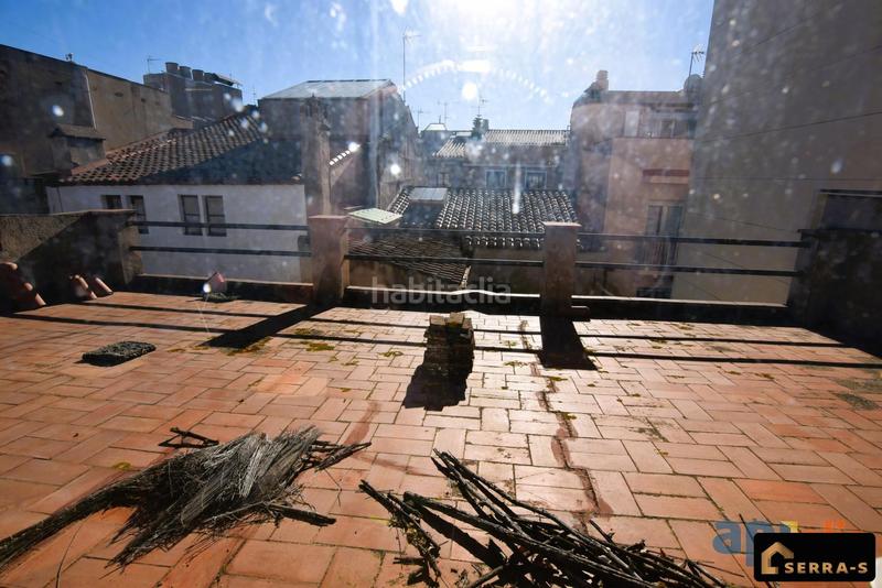 Foto 90a18f1d-149b-4935-9e6e-0445905d3f59. Casa adosada casa en el centro histórico en Centre Mataró