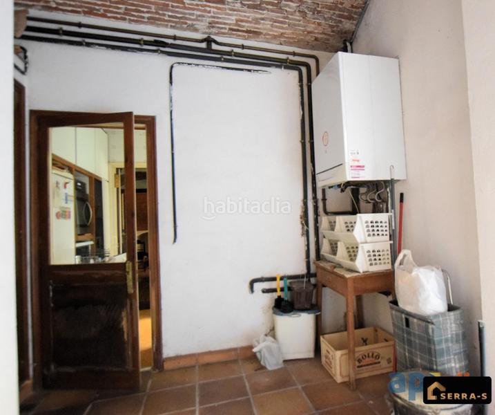 Foto ed66ed47-3cb6-45a5-91b8-1da51b573e00. Casa adosada casa en el centro histórico en Centre Mataró