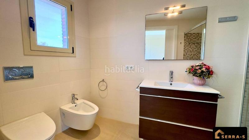 Foto 73c1a3c8-f209-4ab7-950b-e245dff411f0. Chalet con riscaldamento parcheggio piscina in Urbanitzacions Sant Pol de Mar