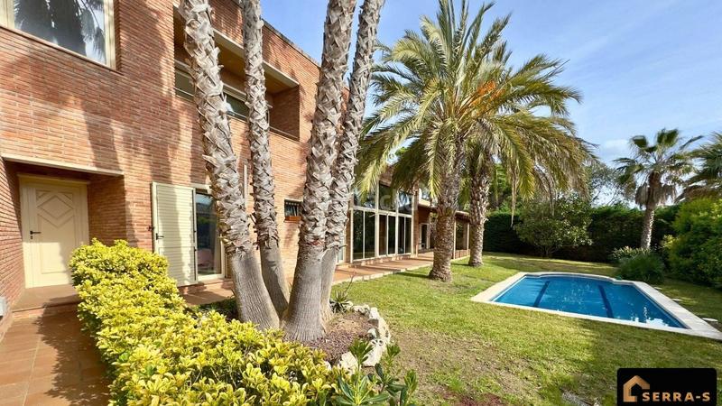 Foto a8281fac-5a89-4f18-9d1c-0f7b69894bb5. Chalet con riscaldamento parcheggio piscina in Urbanitzacions Sant Pol de Mar