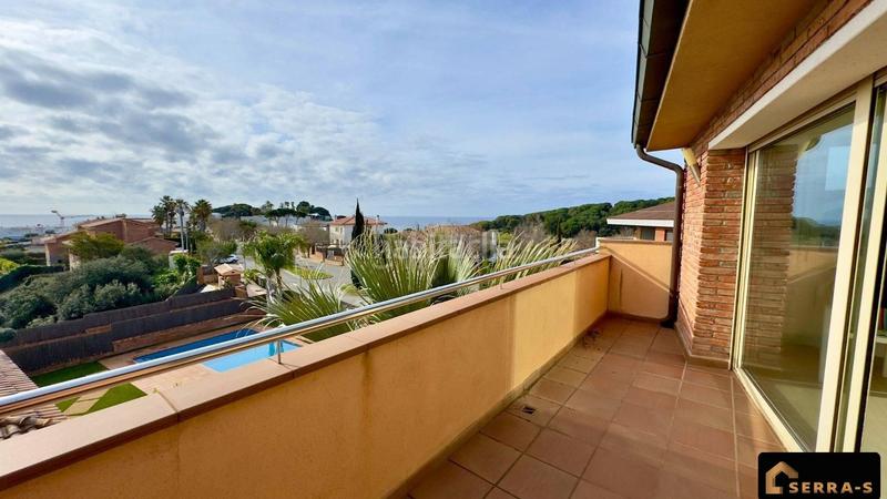 Foto d6646273-10d9-43ed-9310-df02c7a6b284. Chalet con riscaldamento parcheggio piscina in Urbanitzacions Sant Pol de Mar