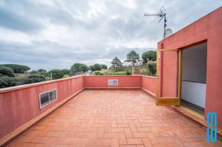 Chalet à Sant Cebrià de Vallalta. Casa a 4 vientos