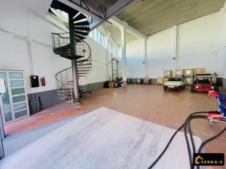 Nau industrial a Malgrat de Mar. Oportunidad única! nave industrial de 492 m con oficinas, baño y