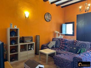 Masia a Vilassar de Dalt. Encanto rústico con historia en el corazón del pueblo