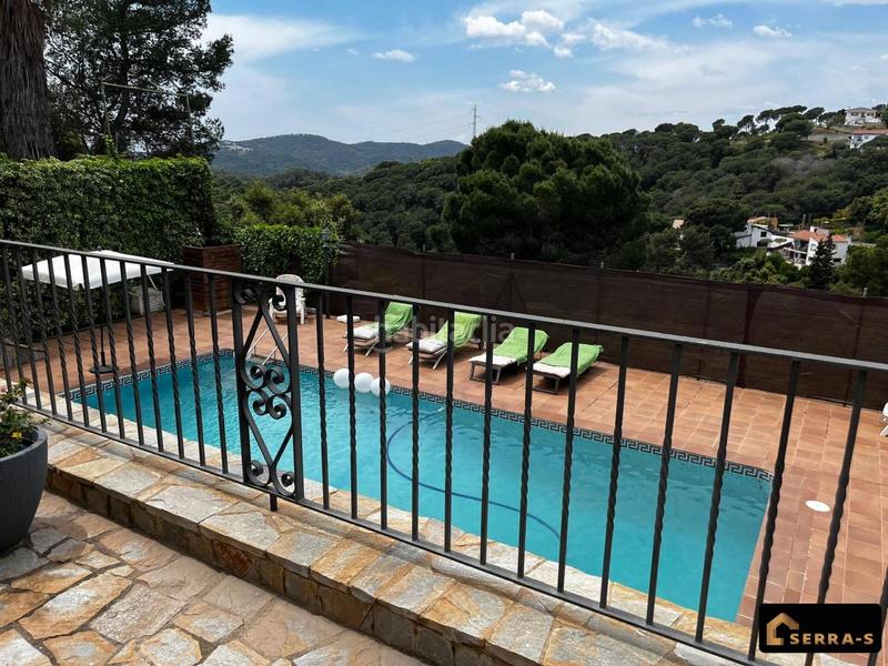 Foto 1bb29c98-5b5d-48b1-9923-18c4f3e2b918. Xalet amb calefacció aparcament piscina a Sant Cebrià de Vallalta