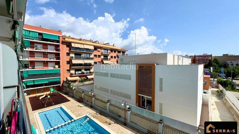 Foto 3acfdf0f-8c2a-4ac2-a8a9-73121a18cd86. Piso tu hogar familiar junto al mar 4 habitaciones, piscina y zonas comunitarias!! en Pineda de Mar