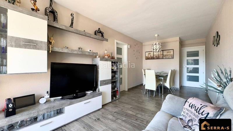 Foto 9f04c961-b9fd-4204-949a-bb1d261dbdb3. Piso tu hogar familiar junto al mar 4 habitaciones, piscina y zonas comunitarias!! en Pineda de Mar