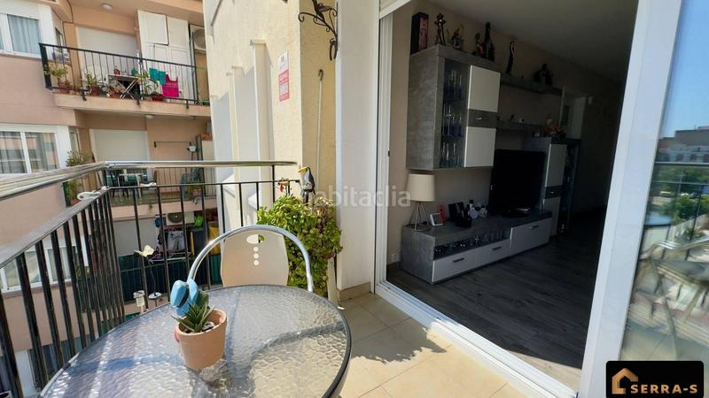 Foto e900f5ee-bfa0-4b4c-8976-082d6da2dcdf. Piso tu hogar familiar junto al mar 4 habitaciones, piscina y zonas comunitarias!! en Pineda de Mar