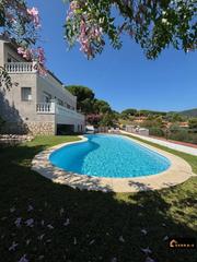 Chalet in Calella. Chalet exclusivo en calella  vistas al mar, privacidad y confort