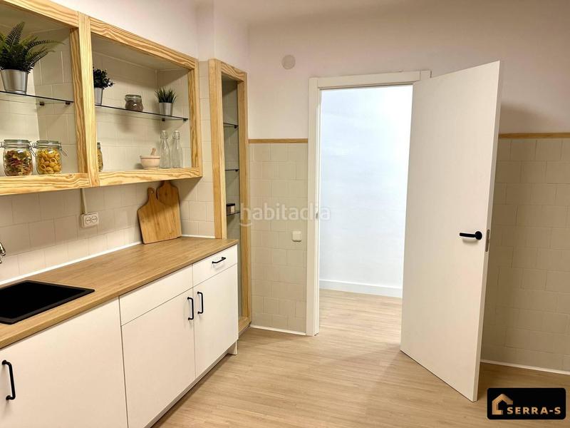 Foto 12e6c7cd-c6dd-4df4-b710-0a594a9b2f6c. Ground floor in Centre Pineda de Mar