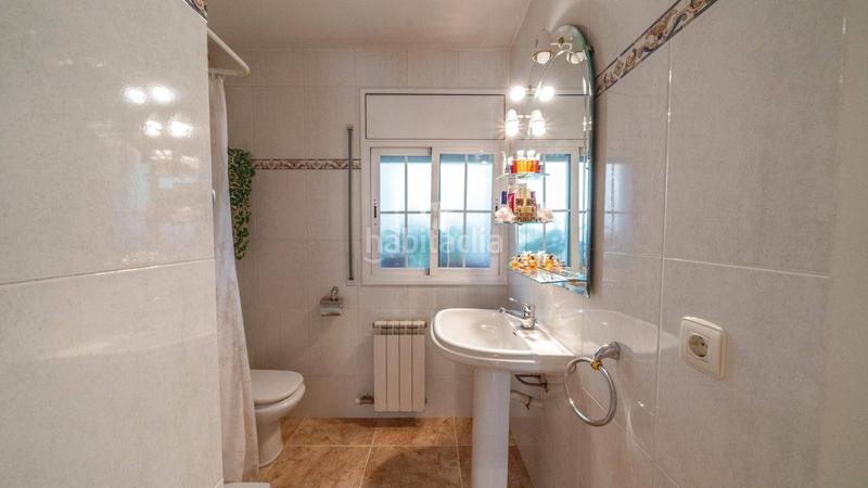 Foto 185c1120-8f78-4a5b-83da-bc0cd0684b0d. Casa adossada amb calefacció aparcament a Sector Est Premià de Mar