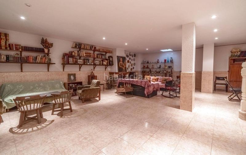 Foto c76830a8-61e0-4dbc-b02a-a9a2c71e91d2. Casa adossada amb calefacció aparcament a Sector Est Premià de Mar