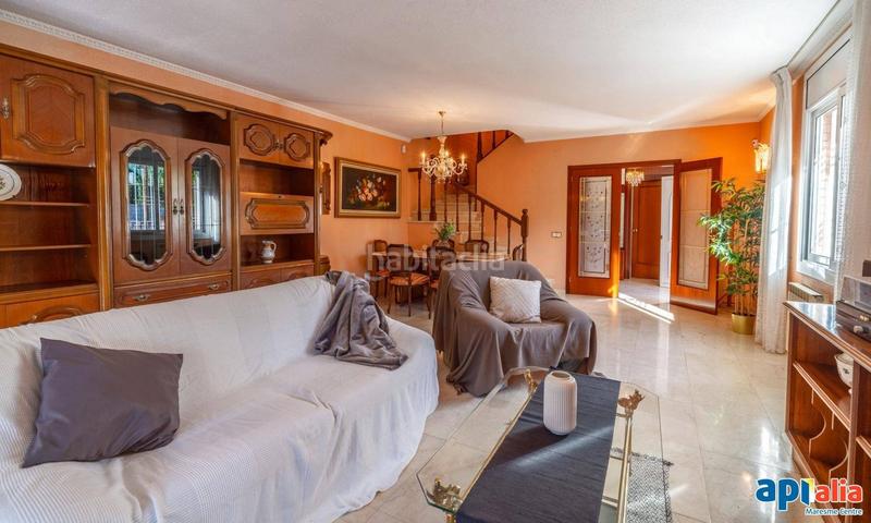 Foto 404e6329-ff46-4a8e-89b6-9c5c96349b55. Casa adossada amb calefacció aparcament a Califòrnia-Santa Madrona Masnou (El)