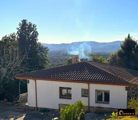 Maison à Mas Altaba - El Molí. Descubre esta acogedora casa en maçanet!
