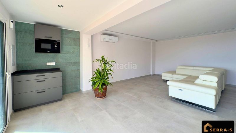 Foto 3c984317-49ff-461b-be07-c12293c6250a. Casa amb piscina a Santa Susanna