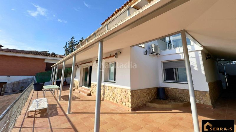 Foto affeb2bc-2b50-44a5-a035-6ca6e77df5d3. Casa amb piscina a Santa Susanna