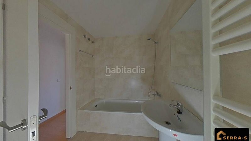 Foto 4544dc1d-df90-41de-b76e-412e7eb7aa4d. Duplex avec chauffage dans Tordera Tordera