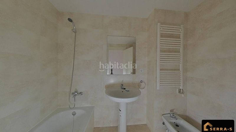 Foto cc5e3fc2-41e0-464c-9b5e-30927b38dae5. Duplex avec chauffage dans Tordera Tordera
