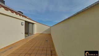 Duplex  Calle roger de lluria. Ideal inversores! no se puede visitar y el pago tiene que ser al