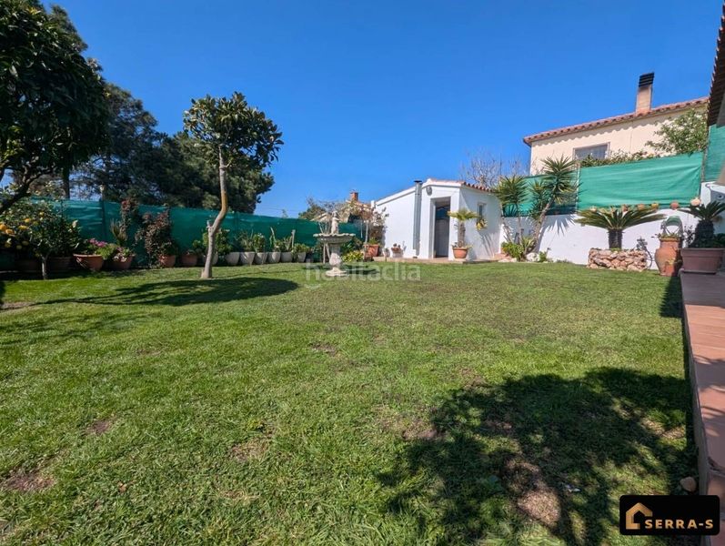 Foto 5b12a8c9-630d-4bb8-8eb4-9a8d16e1960c. Casa amb calefacció aparcament a Aiguaviva Parc Vidreres