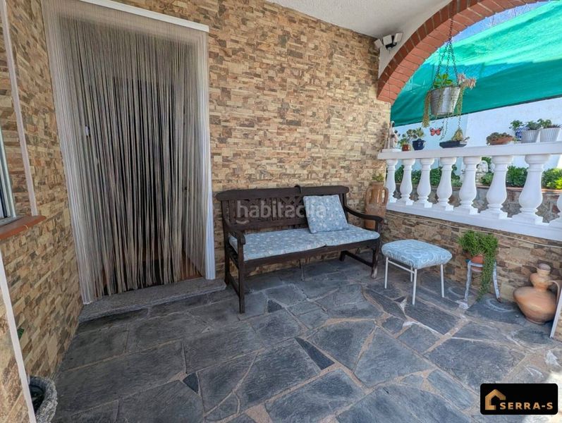 Foto df6e581b-443c-4c9c-8dd0-098ba3aa5338. Casa amb calefacció aparcament a Aiguaviva Parc Vidreres