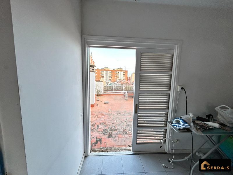 Foto 643283e1-fd70-4e2b-bfc9-6c565ee9de8f. Haus mit parking in Centre Mataró