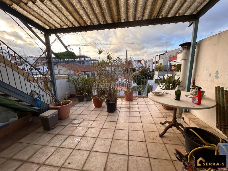 Foto aa9575f8-6719-4096-ac9d-e6478298a252. Haus mit parking in Centre Mataró